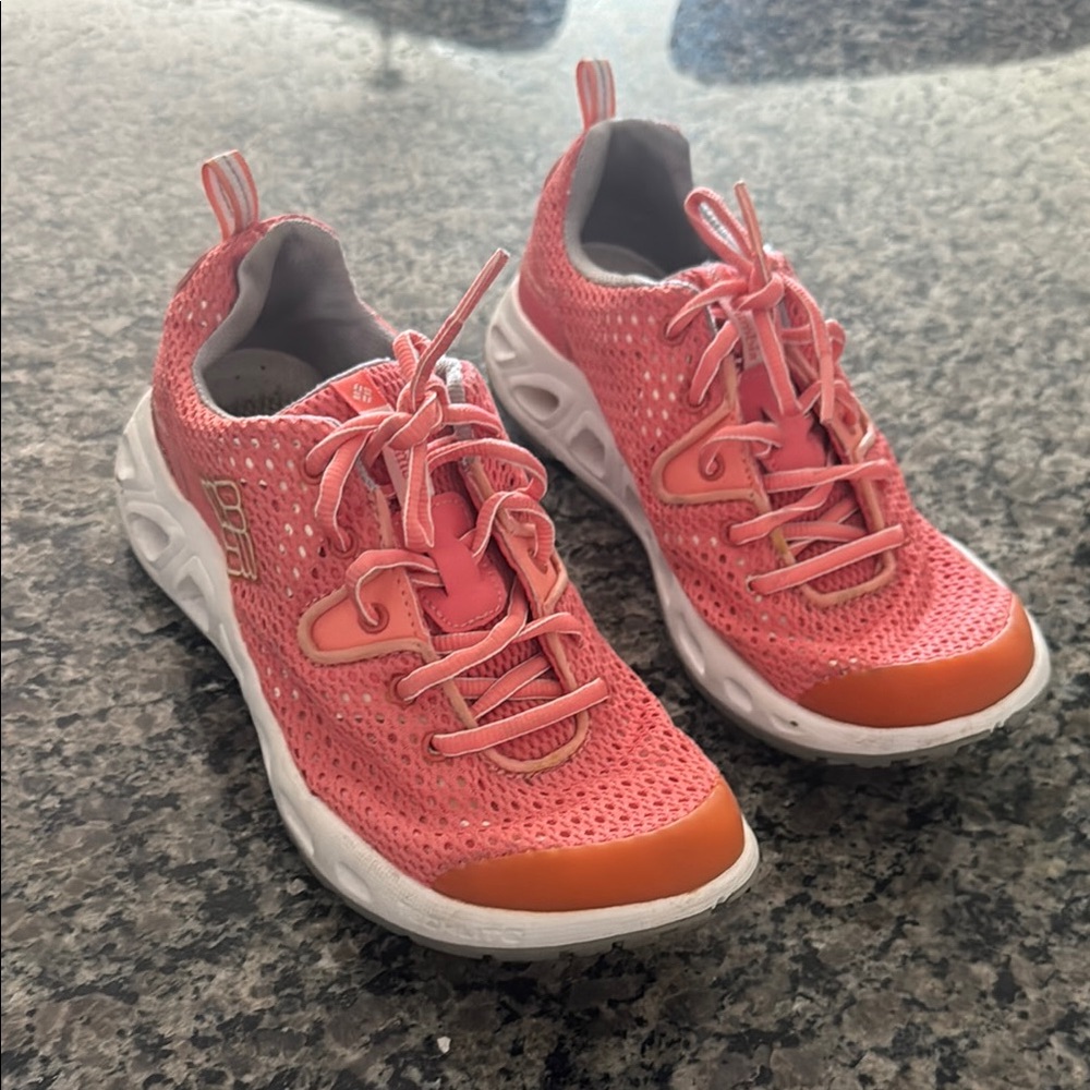 Columbia Athletic Sneakers size 7